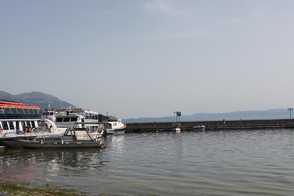 Guest House Ohrid Trpeski Exterior photo